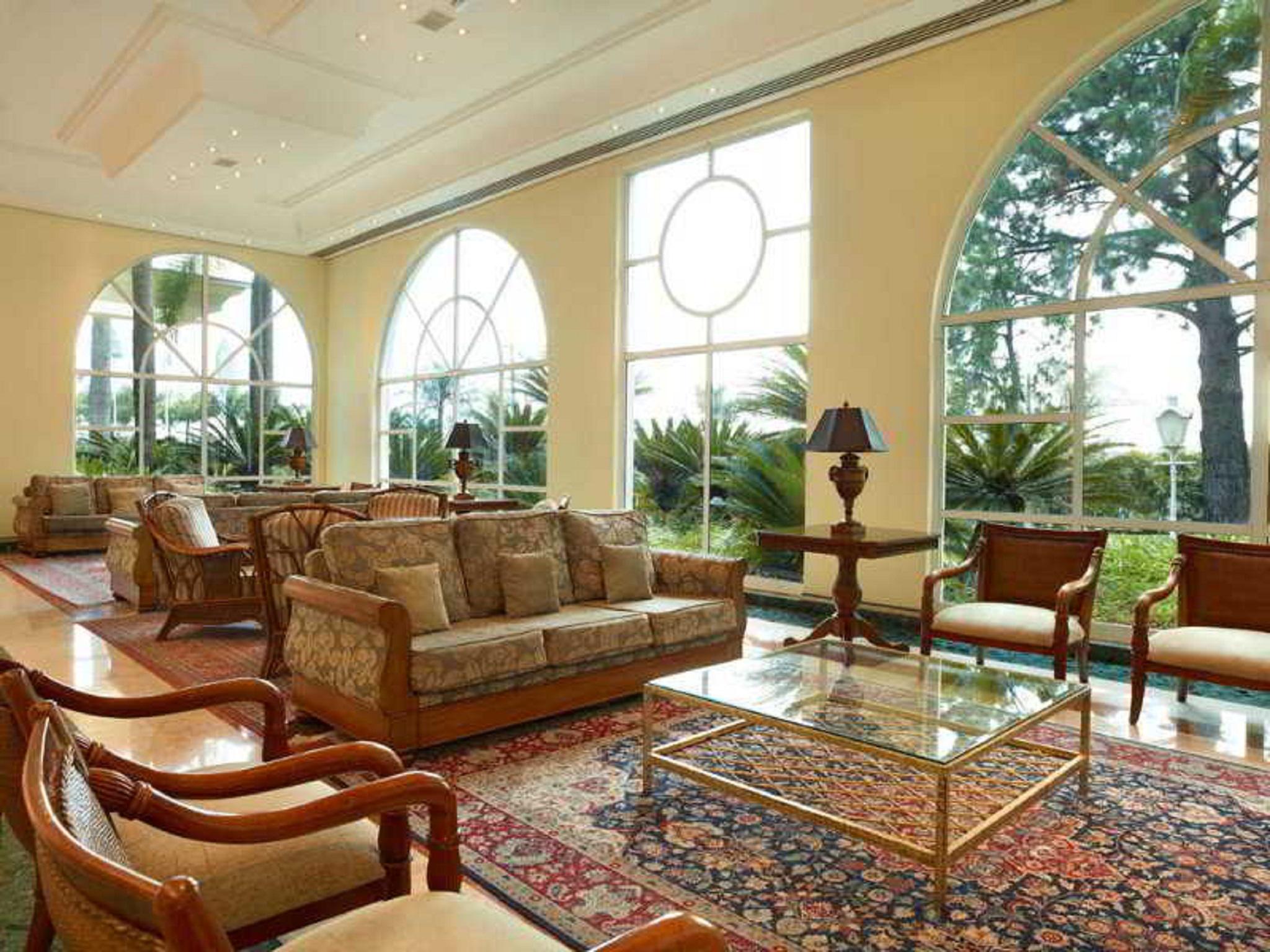 Royal Palm Plaza