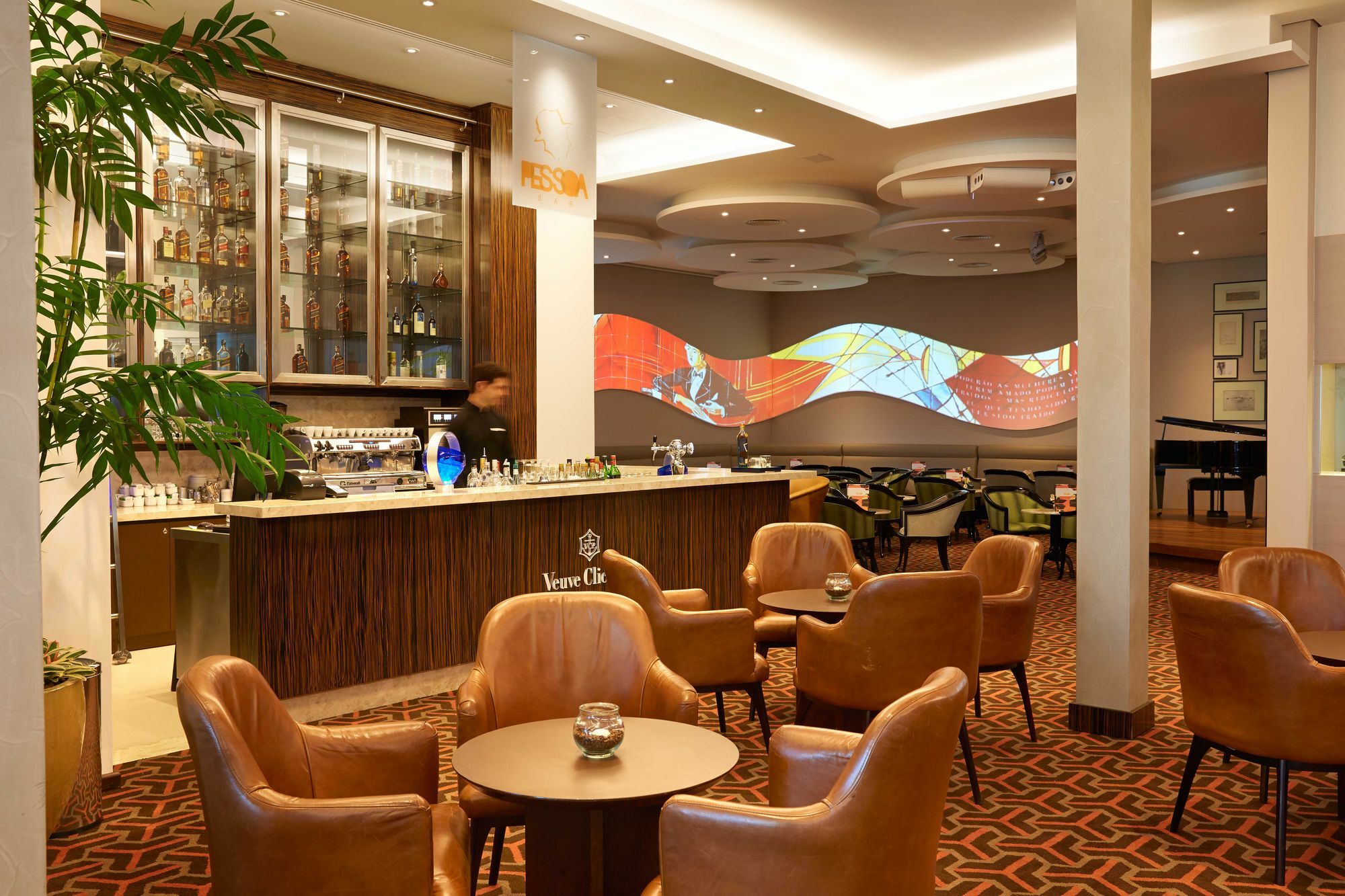 Royal Palm Plaza 5*